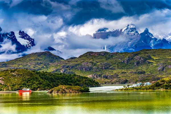 Snow Mountains Grey Lake Torres Del Paine National Park Patagonia — стокове фото