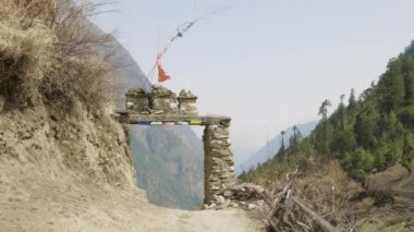 Nepal köye Lho arch. Manaslu devre trek.