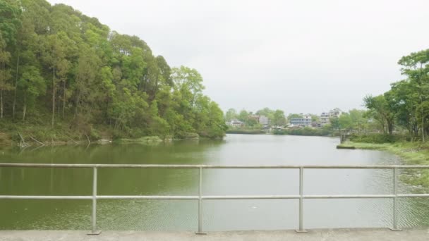 Grande barragem na cidade de Pohara, Nepal . — Vídeo de Stock