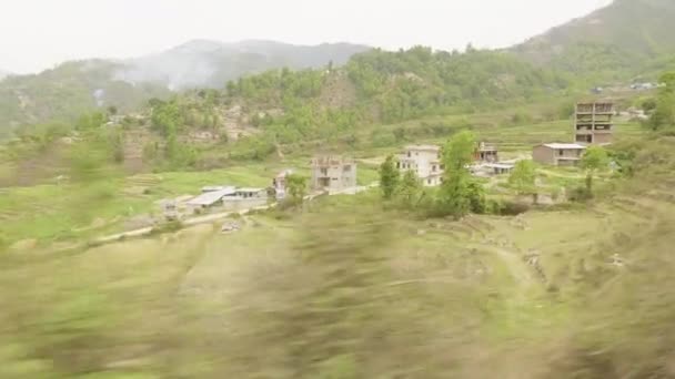 ポカラからカトマンズ、ネパールへのバス道のビュー. — ストック動画