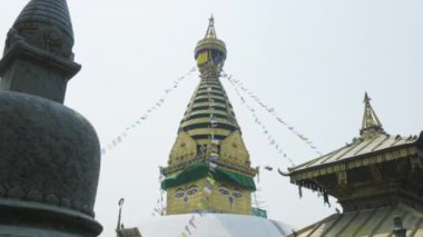 Eski ünlü Sawayambhunath maymun tapınakta Katmandu, Nepal.