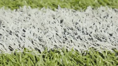 Beyaz çizgi futbol alanının. Yakın çekim yatay kaydırıcı vurdu