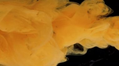 Renkli mürekkep boya akışı su