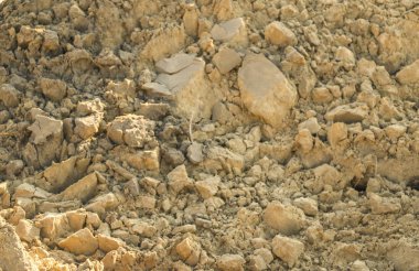 Kum kariyerindeki kum dokusu farklı izler taşıyor.