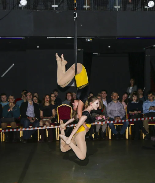 Yoshkar Ola Rusko Prosinec 2018 Taneční Akrobatické Show Láska 2018 — Stock fotografie