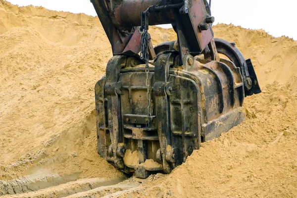 Obrovské Rypadlo Lopaty Kope Písku Pískovně Důlní — Stock fotografie