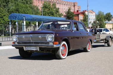 Yoshkar-Ola, Rusya Federasyonu, 17 Haziran 2018: Oto ve Motosiklet Fuarı - Festivali - Yo Zirvesi 2018 - siyah Volga - Gaz 21