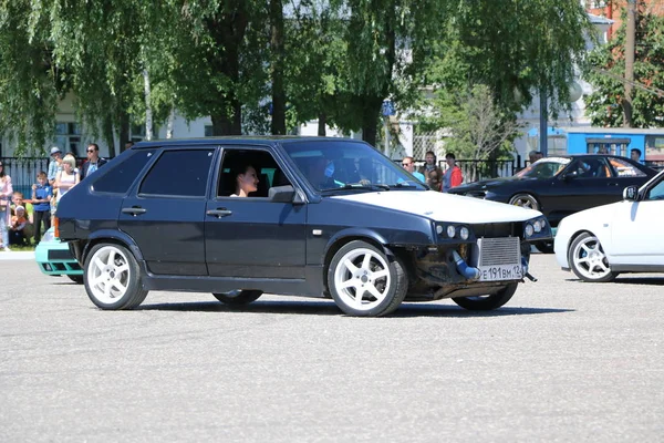 Yoshkar Ola Rusia Junio 2018 Exposición Automóviles Motocicletas Festival Summit — Foto de Stock