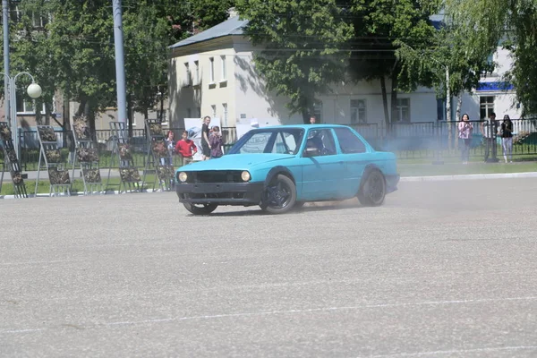 Yoshkar Ola Rusia Junio 2018 Exposición Automóviles Motocicletas Festival Summit —  Fotos de Stock