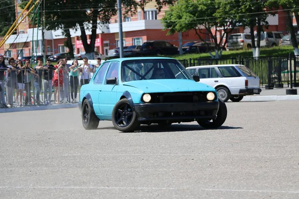 Yoshkar Ola Rusia Junio 2018 Exposición Automóviles Motocicletas Festival Summit —  Fotos de Stock