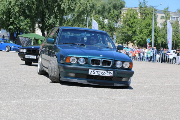 Yoshkar Ola Rusia Junio 2018 Exposición Automóviles Motocicletas Festival Summit —  Fotos de Stock