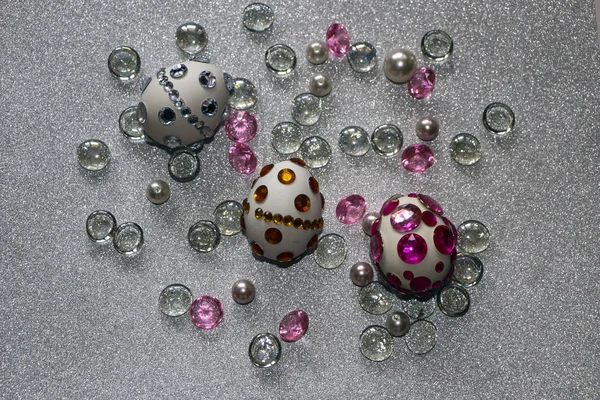 Easter Composition Flatlay Easter Eggs Decorated Shiny Rhinestones Silver Background — Stock Photo, Image