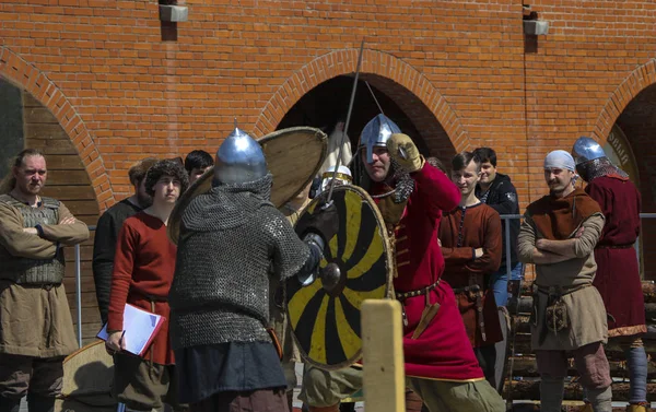 Yoshkar-Ola, Rosja, 25 maja 2019: festiwal historycznego re — Zdjęcie stockowe