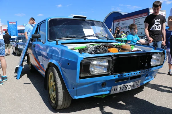 Yoshkar-Ola, Rosja, 02 czerwca 2019: Auto i motocykl wystawców — Zdjęcie stockowe