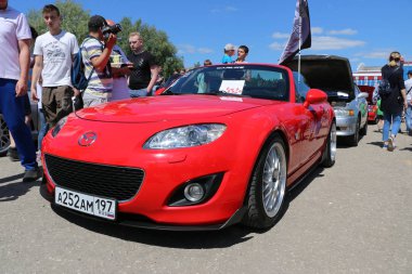 Yoshkar-Ola, Rusya, 02 Haziran 2019: oto ve Motosiklet Fuarı