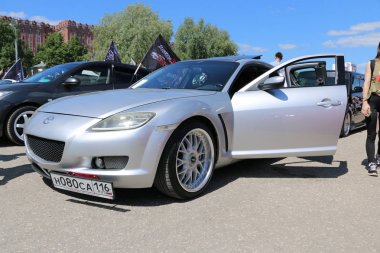 Yoshkar-Ola, Rusya, 02 Haziran 2019: oto ve Motosiklet Fuarı