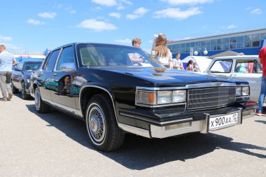 Yoshkar-Ola, Rusya, 02 Haziran 2019: oto ve Motosiklet Fuarı