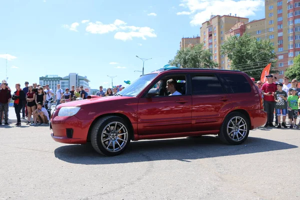 Yoshkar-Ola, Rosja, 02 czerwca 2019: Auto i motocykl wystawców — Zdjęcie stockowe