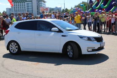 Yoshkar-Ola, Rusya, Haziran 02, 2019: Araba ve motor sergisi