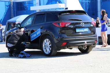 Yoshkar-Ola, Rusya, Haziran 02, 2019: Araba ve motor sergisi
