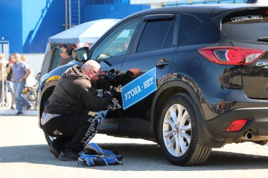 Yoshkar-Ola, Rusya, Haziran 02, 2019: Araba ve motor sergisi