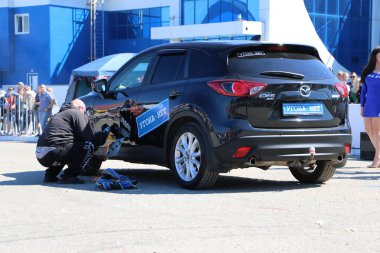 Yoshkar-Ola, Rusya, Haziran 02, 2019: Araba ve motor sergisi