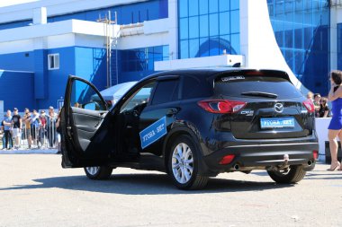 Yoshkar-Ola, Rusya, Haziran 02, 2019: Araba ve motor sergisi