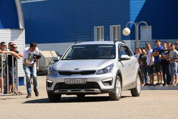 Yoshkar-Ola, Rosja, 02 czerwca 2019: Wystawa samochodów i silników — Zdjęcie stockowe