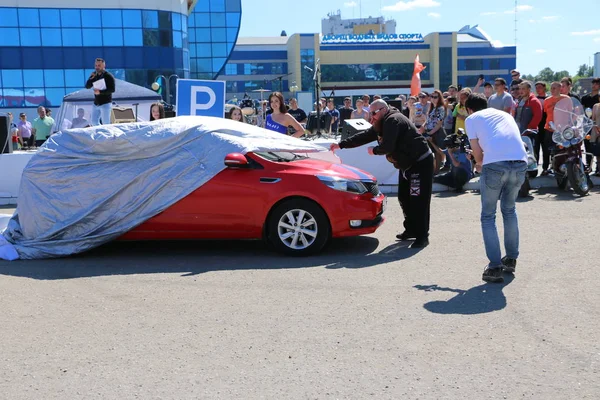 stock image YOSHKAR-OLA, RUSSIA, JUNE 02, 2019: Exhibition of cars and motor