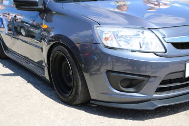 Yoshkar-Ola, Rusya, 02 Haziran 2019: oto ve Motosiklet Fuarı