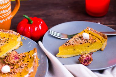 Kabak Pasta Geleneksel Şükran Lezzetli Tart. El Yapımı Fırında Kek ile Sonbahar Gıda Arka Plan. 