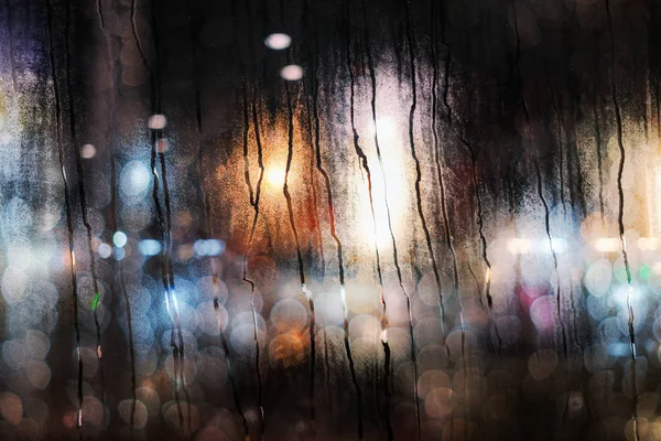 Rainy Day City Concept Gotas Lluvia Ventana Cristal Luces Urbanas — Foto de Stock