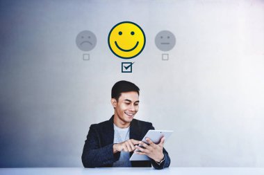 Müşteri Deneyimi Kavramı. Genç İşadamı Poziti'sini Veriyor