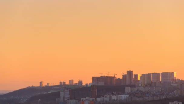 乌法市的天际线夜以继日 — 图库视频影像