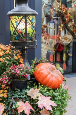 Sonbahar açık yapay süslemeleri. 
