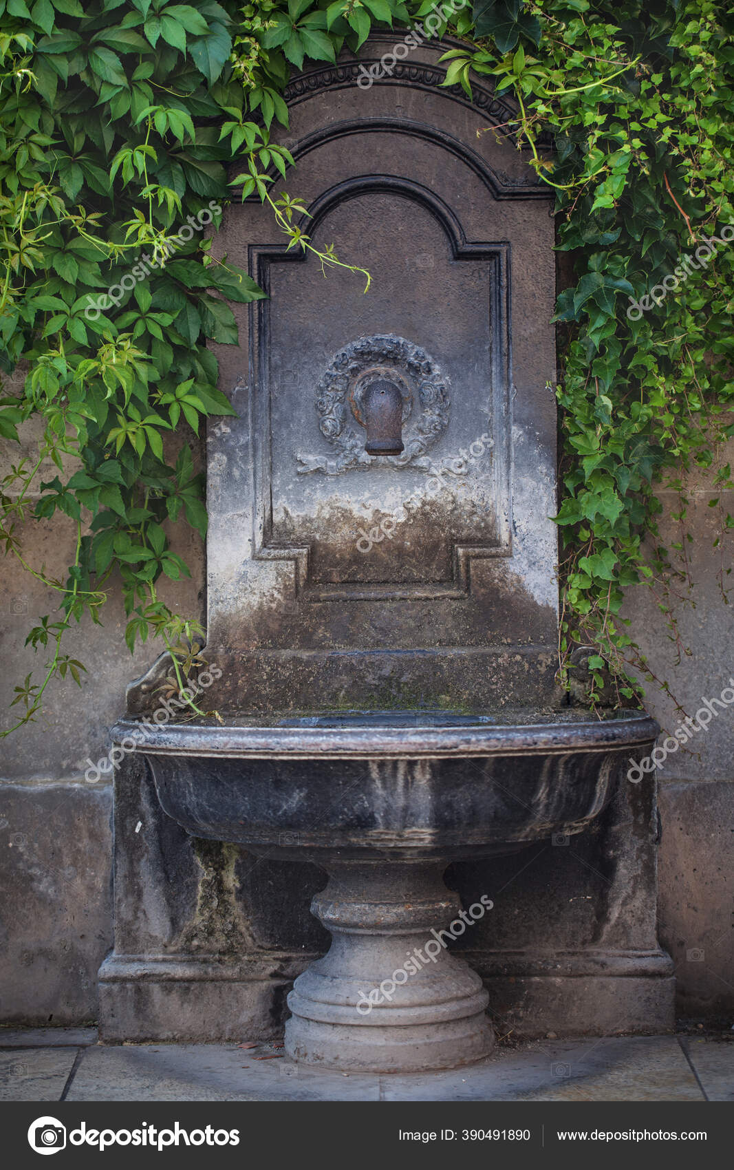 Tap Drinking Water Historic Square Budapest Stock Photo by ©coffeemill 390491890
