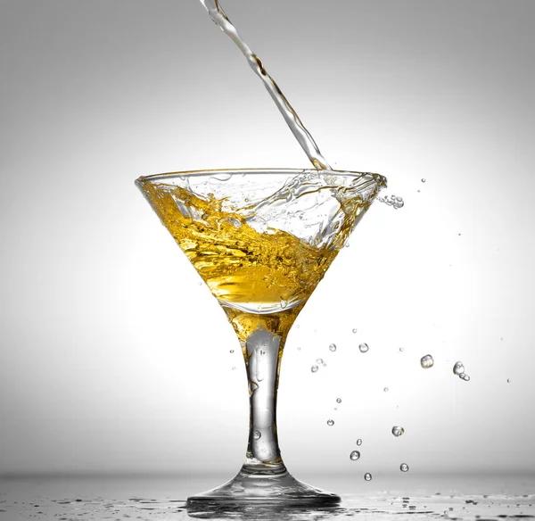 Gele Cocktail Een Glazen Martiniya — Stockfoto