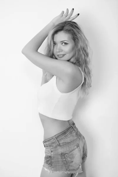 Sexy Beautiful Girl Posing Shorts Short Shirt Posing White Wall — Stock Photo, Image