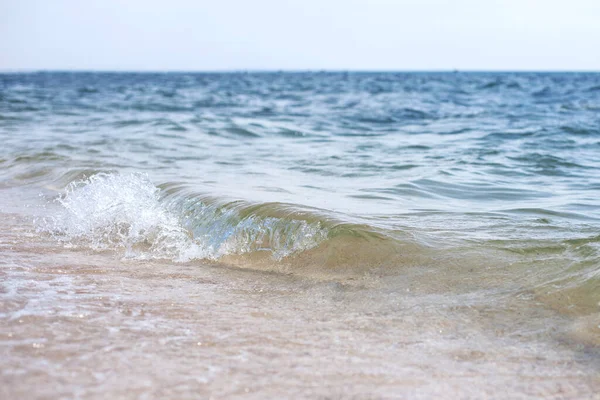 Belle Vague Près Bord Mer Bleu — Photo