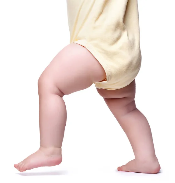 Only Foot Baby Goes Background Isolated White Background — Stock Photo, Image