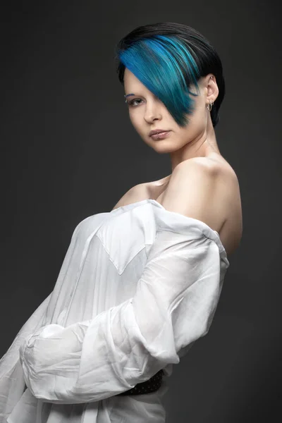 Gyönyörű Szexi Lány Kék Hajjal Szubkultúra — Stock Fotó