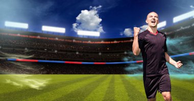 Sahada futbol ya da futbolcu