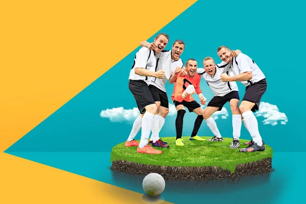 Symbolische Foto Voor Een Won Voetbal Voetbalspel Met Gejuich Mannelijke — Stockfoto