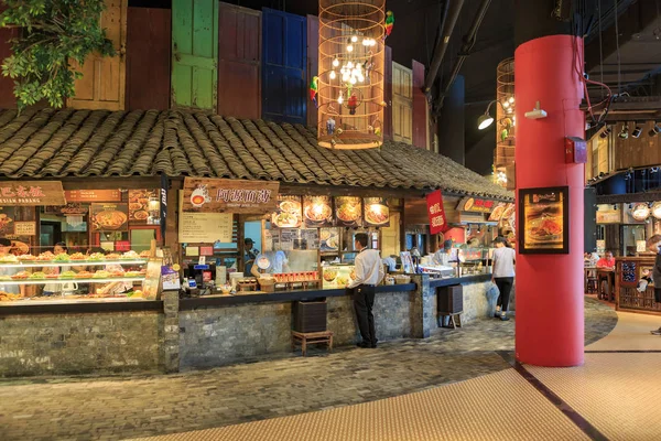 Singapore, Singapur - Eylül, 2017 yaklaşık: Vivocity Alışveriş Merkezi Singapur kentindeki Singapore, bir food court.