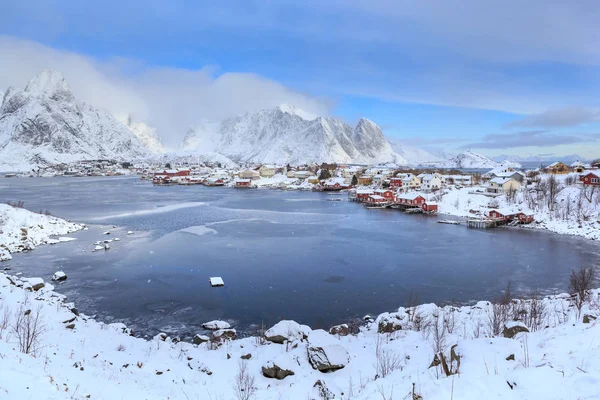 Das Fischerdorf Reine Auf Den Lofoten Norwegen — Stockfoto