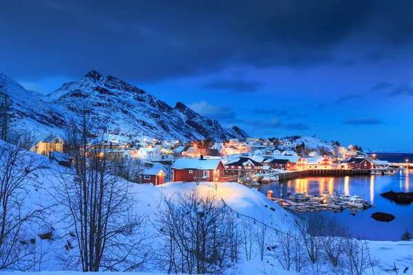 Χωριό Του Ψαρά Sorvagen Στα Νησιά Lofoten Από Νύχτα Νορβηγία — Φωτογραφία Αρχείου
