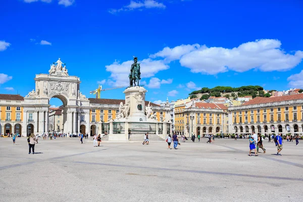 Lisbon, Portekiz - Ekim, 2016 yaklaşık: Praça yapmak Comercio Lizbon şehir, Portekiz.