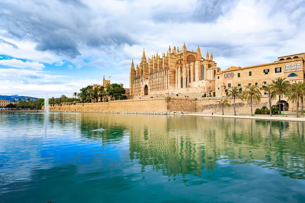 Santa Iglesia Catedral Mallorca Mieście Palma Mallorca Wyspie Majorka Hiszpania — Zdjęcie stockowe