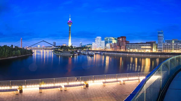 Noční Scény Düsseldorf Rhein River Německu — Stock fotografie