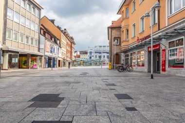 Schweinfurt, Almanya - yaklaşık Ağustos, 2018: Rossmarkt Meydanı'na ve townscape Almanya'da Schweinfurt
